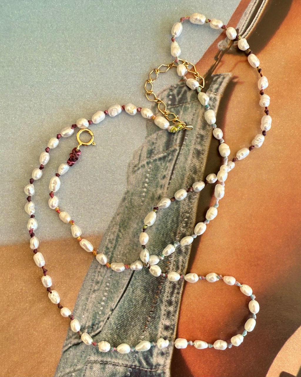 Rainbow Freshwater Pearl - Necklace - Knotted